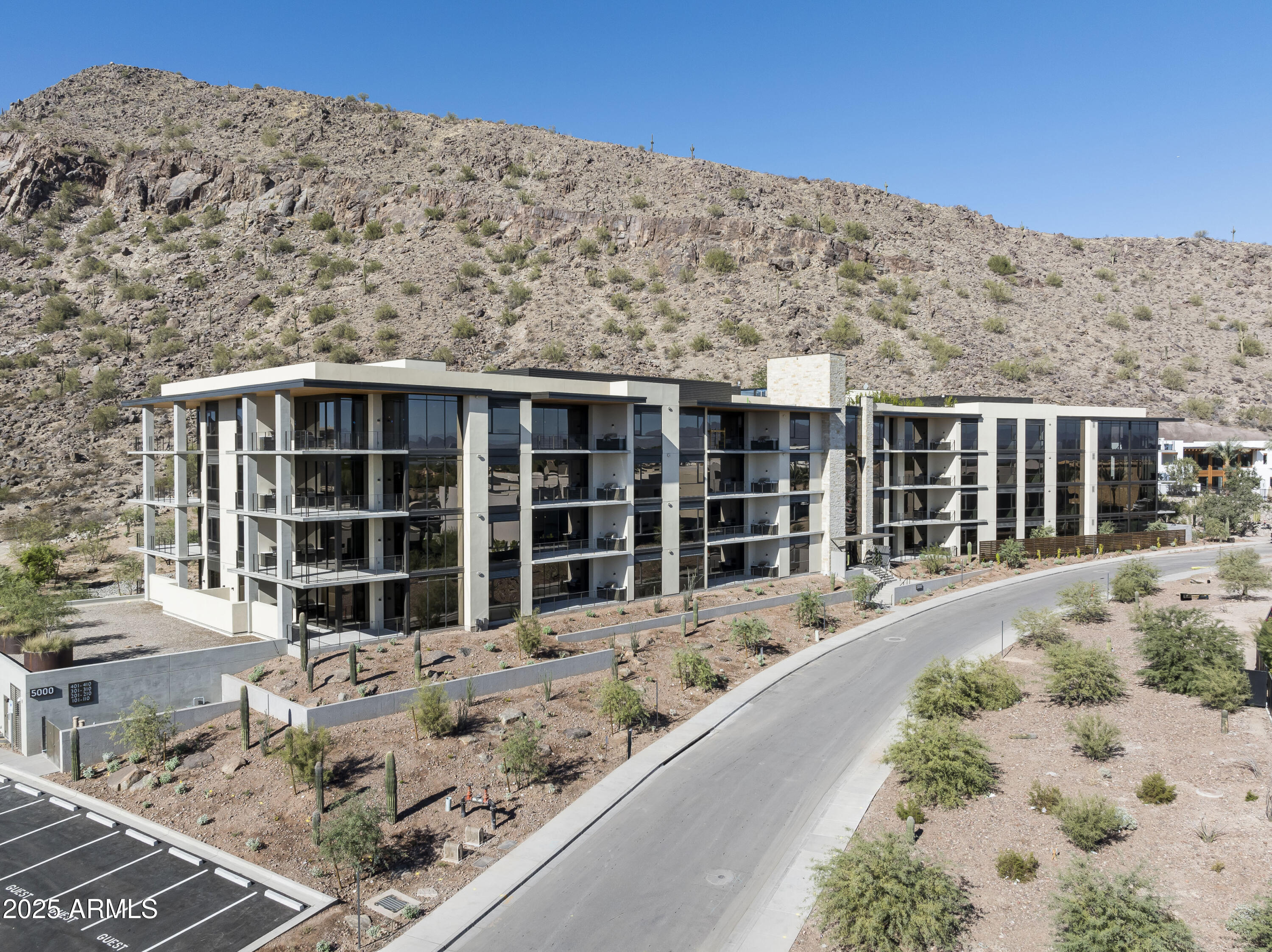 5000 East Camelback Road, Unit 210 Scottsdale, AZ 85251 - Photo 2 of 67 Ascent Phoenician Unit210-2