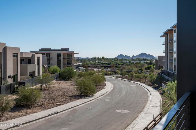 $5,395,000 | 5000 East Camelback Road, Unit 210, Scottsdale, AZ 85251
