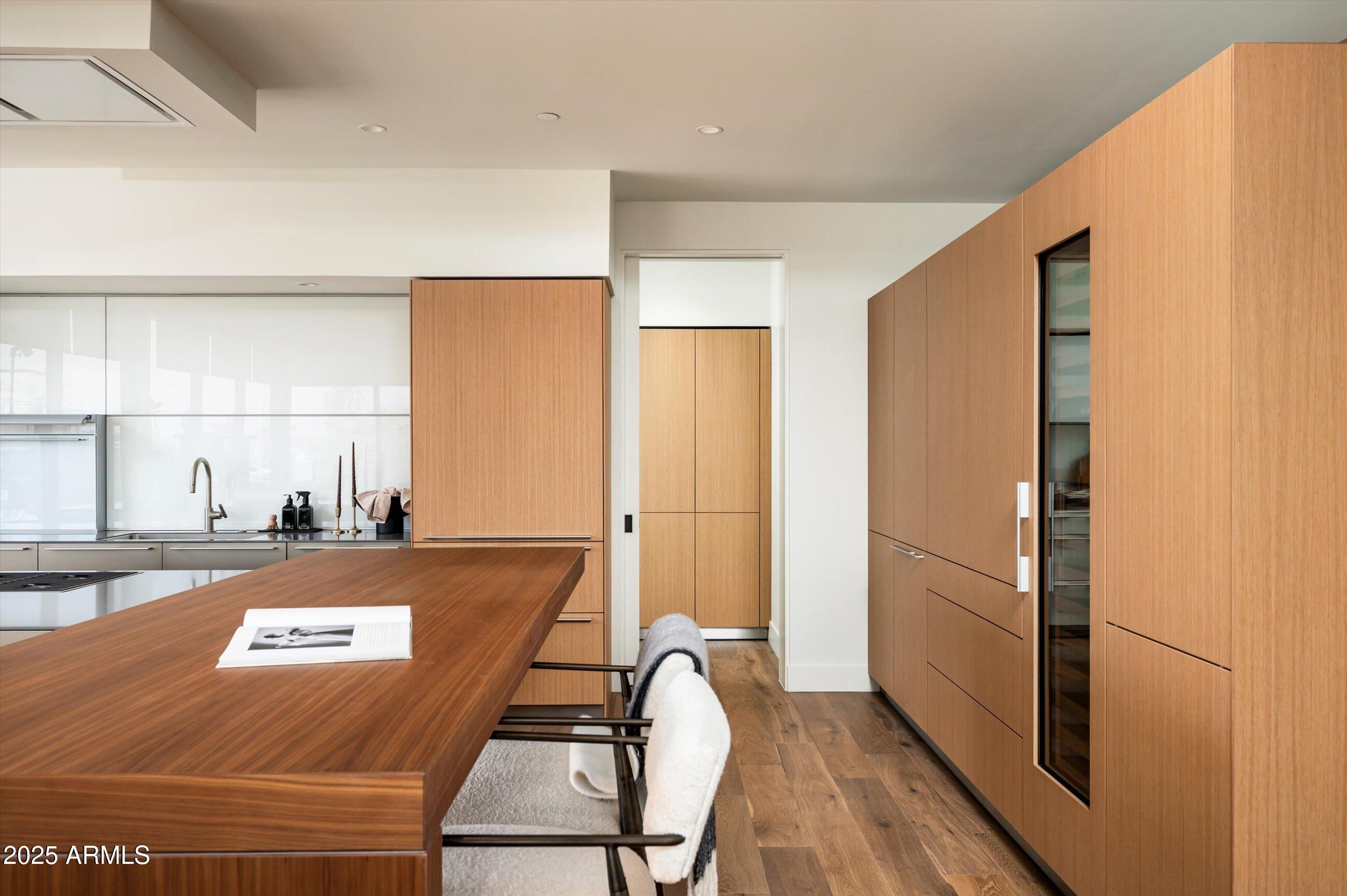 5000 East Camelback Road, Unit 210 Scottsdale, AZ 85251 - Photo 48 of 67 10-21 Ascent Unit210-10