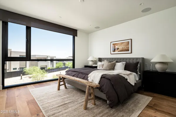 $5,395,000 | 5000 East Camelback Road, Unit 210, Scottsdale, AZ 85251