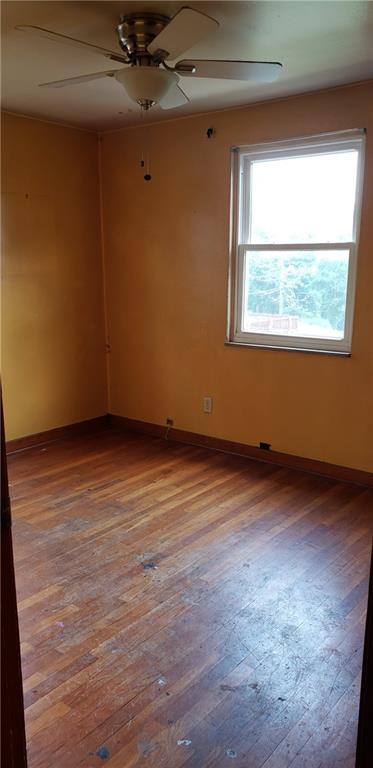 7044 Shannon Road Verona, PA 15147 - Photo 7 of 8 Gallery Image 7