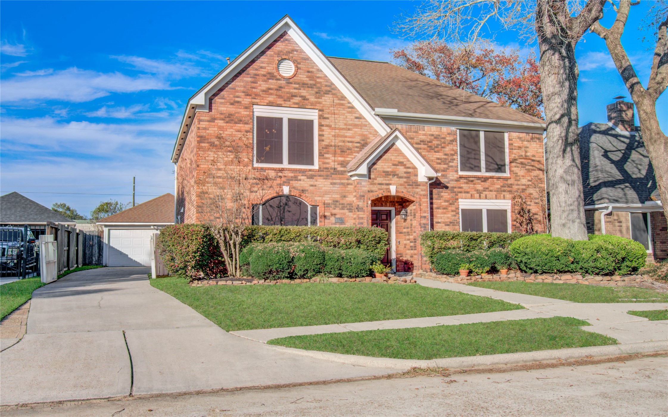 5927 Thom Road Humble, TX 77346 - Photo 2 of 50 Welcome home to 5927 Thom Road in the desirable Atascocita Trails community