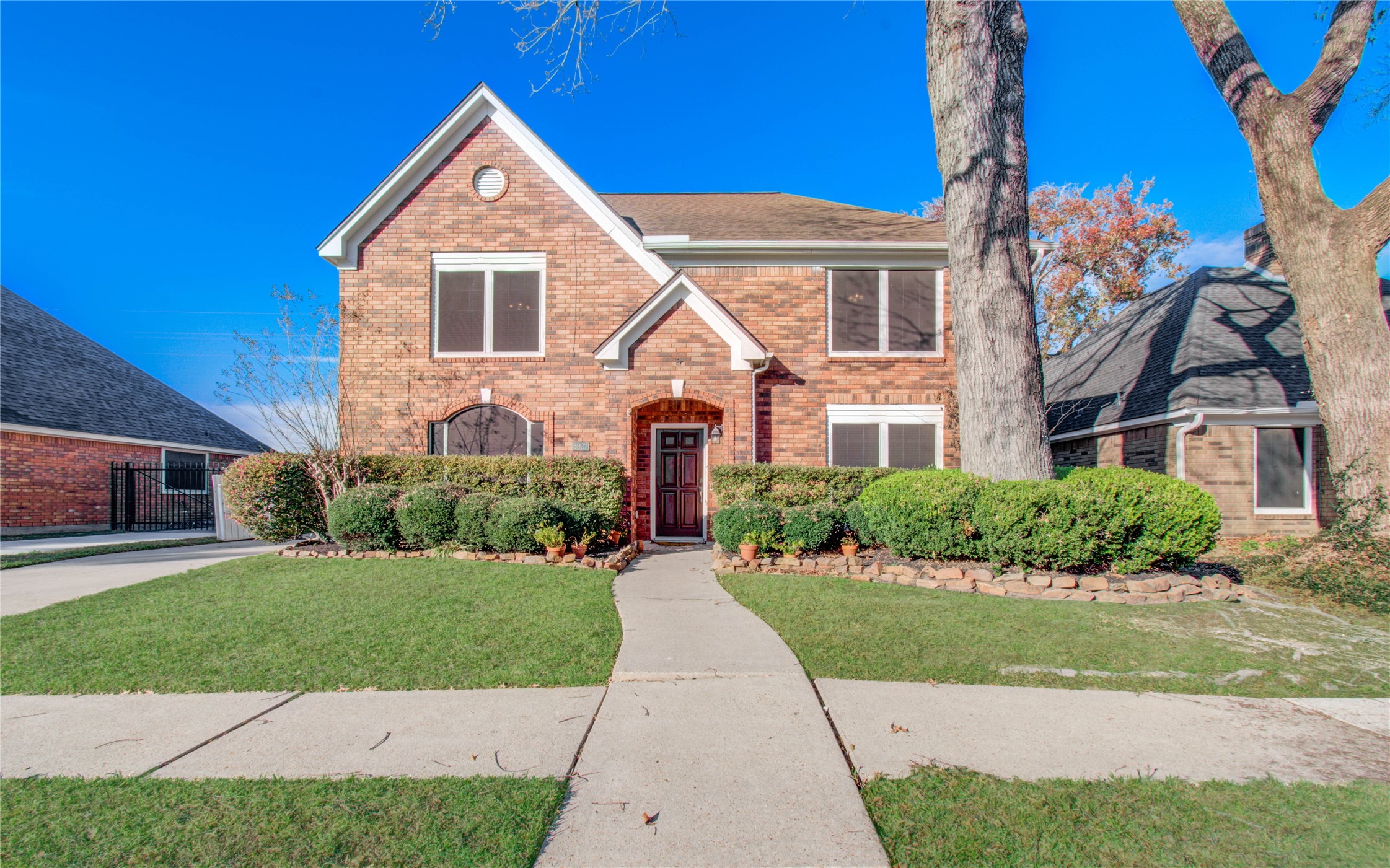 5927 Thom Road Humble, TX 77346 - Photo 3 of 50 This spacious home offers 4 bedrooms, 2.5 baths, an oversized game room, and multiple flexible living spaces—ideal for both everyday living and entertaining.