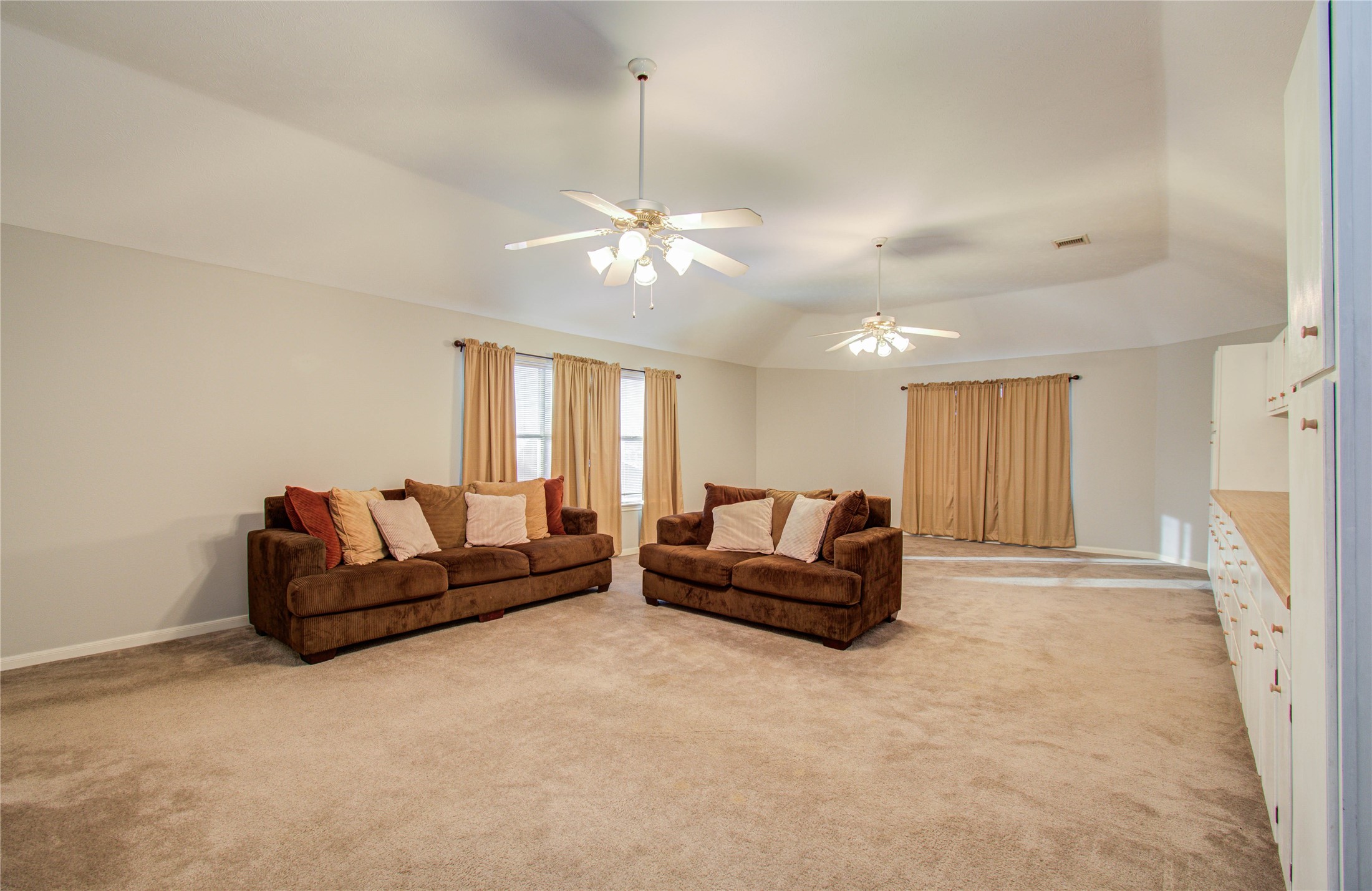 5927 Thom Road Humble, TX 77346 - Photo 39 of 50 Upstairs, an oversized game room provides generous built-in storage and flexible space.