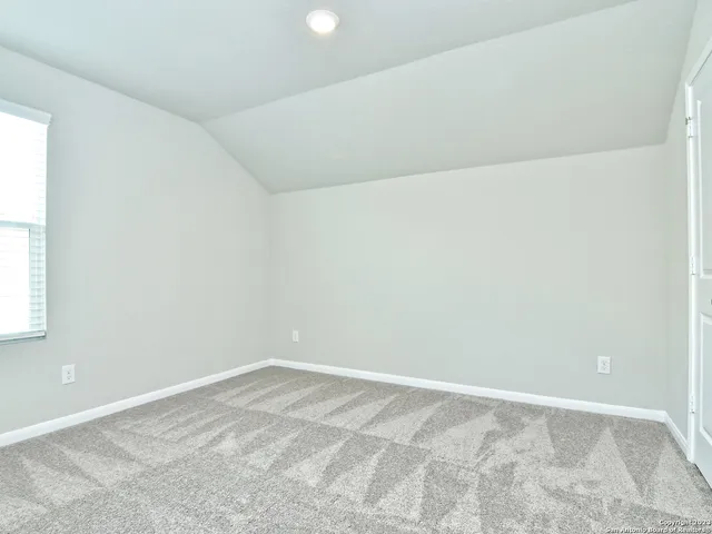 $3,495 | 31749 Acacia Vista, Bulverde, TX 78163