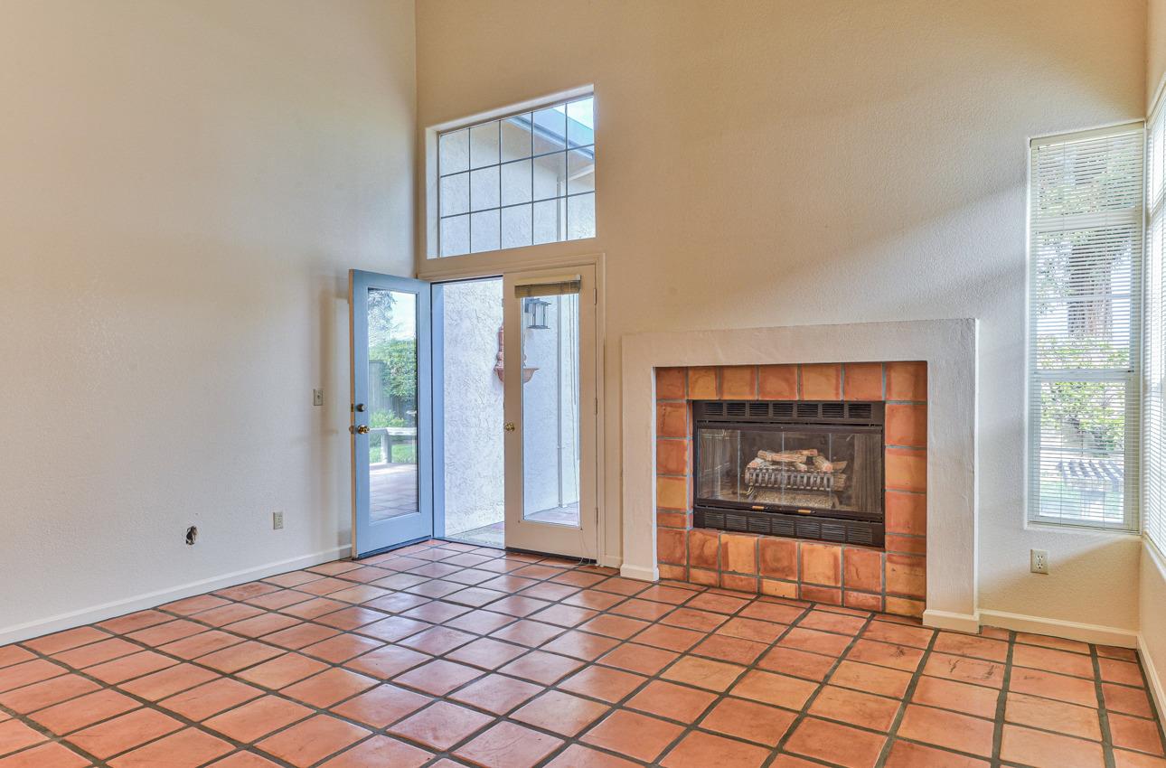 17747 Riverbend Road Salinas, CA 93908 - Photo 20 of 40 Gallery Image 20