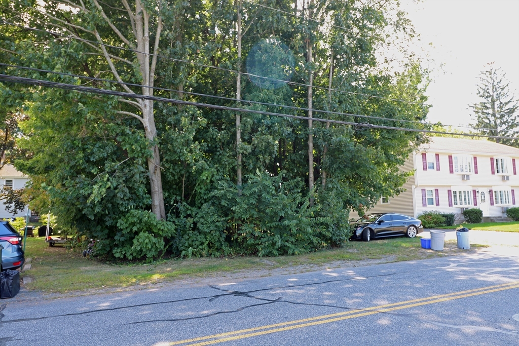 184 Howard Street Ludlow, MA 01056 - Photo 10 of 18 a view of a street with houses