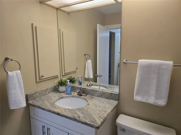 $1,900 | 4617 Forest Wood Trail, Unit 8, Sarasota, FL 34241