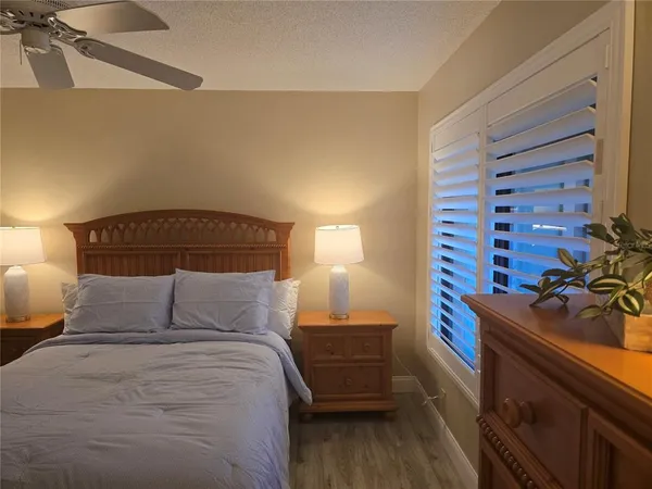 $1,900 | 4617 Forest Wood Trail, Unit 8, Sarasota, FL 34241