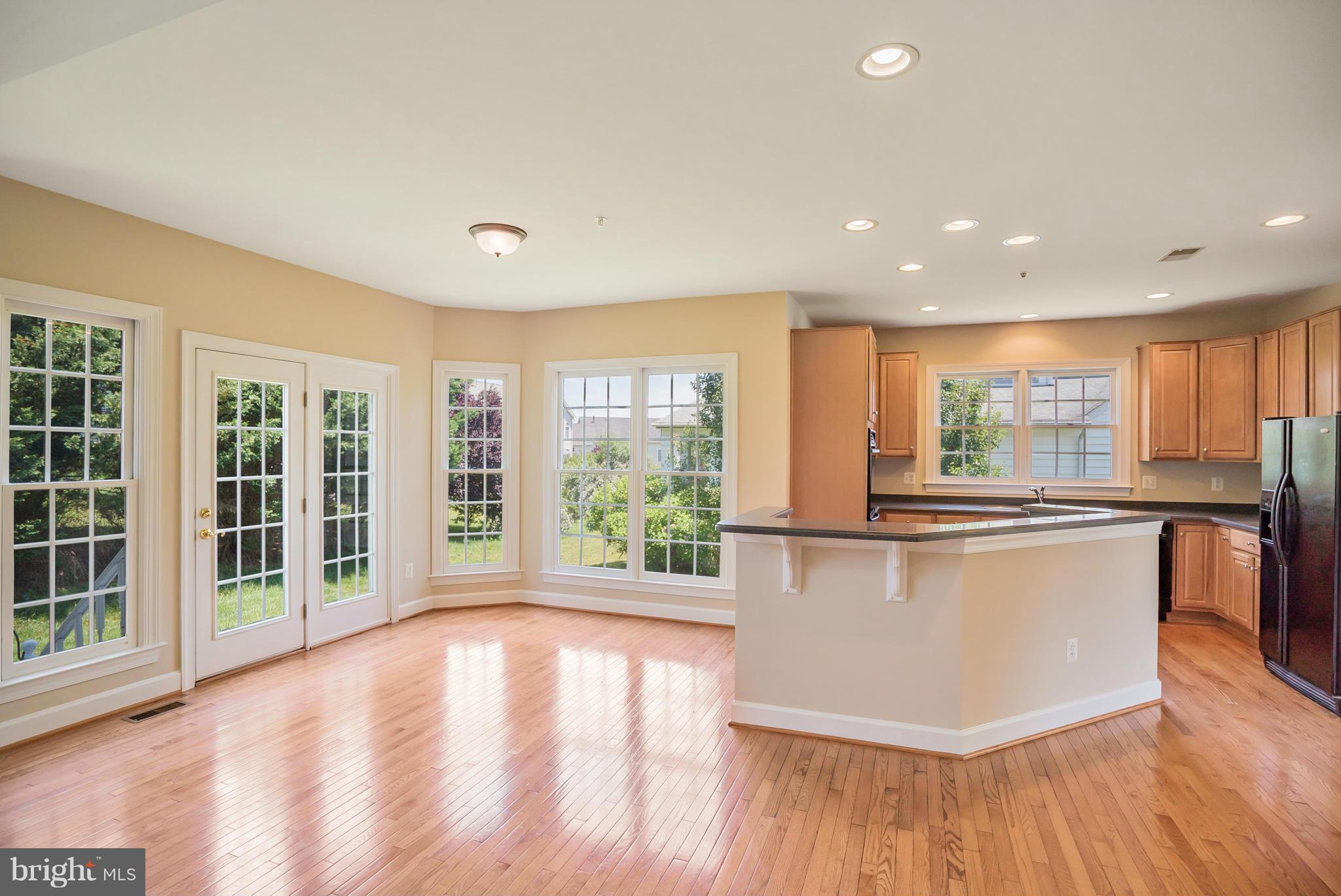 14407 Autumn Rust Road Boyds, MD 20841 - Photo 8 of 29 Kitchen