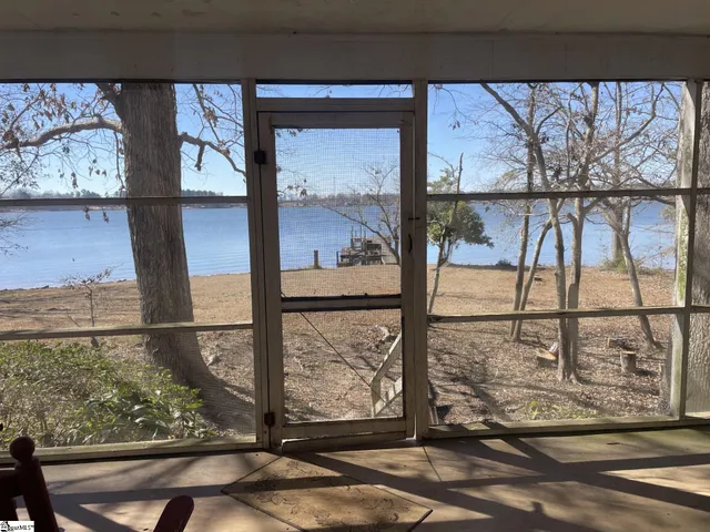 $1,700,000 | 2024 Scurry Island Road, Chappells, SC 29037