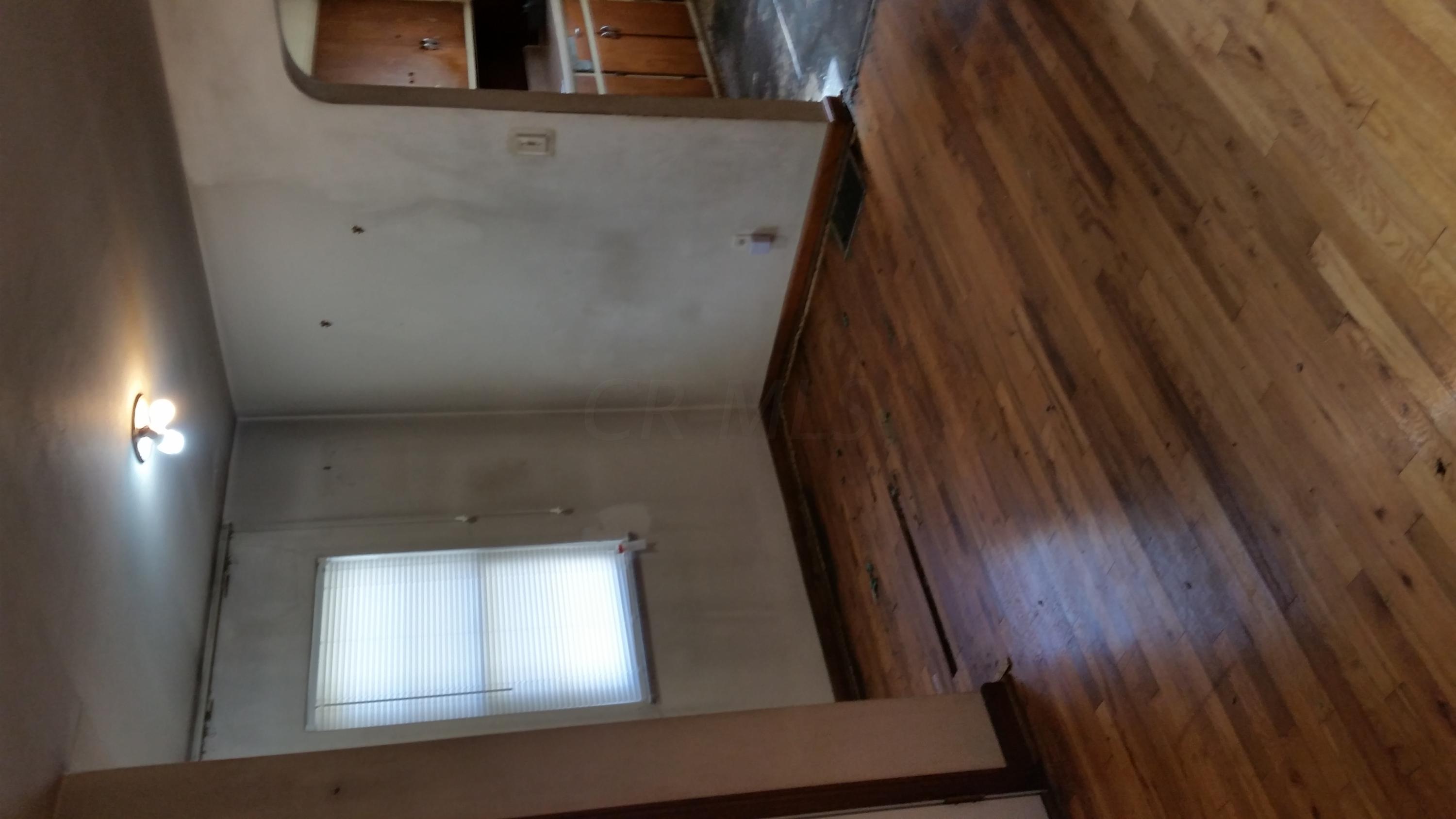 211 North Gould Road Columbus, OH 43209 - Photo 13 of 14