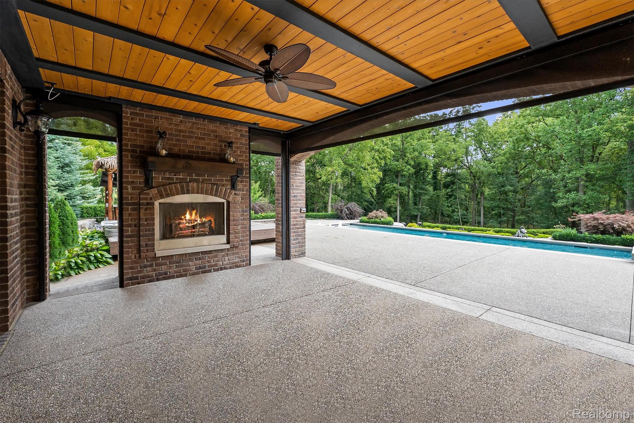 2475 Creekside Court Rochester, MI 48306 - Photo 68 of 91 094-Creekside-88.jpg
