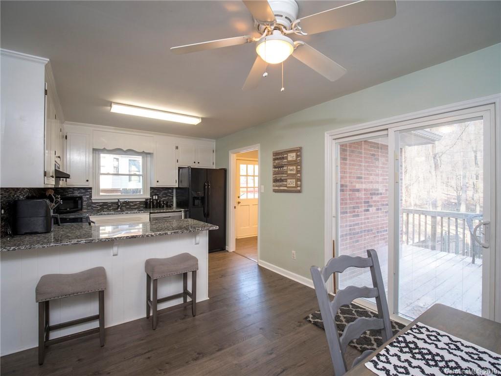 6017 Senconee Road Matthews, NC 28104 - Photo 11 of 28 Gallery Image 11