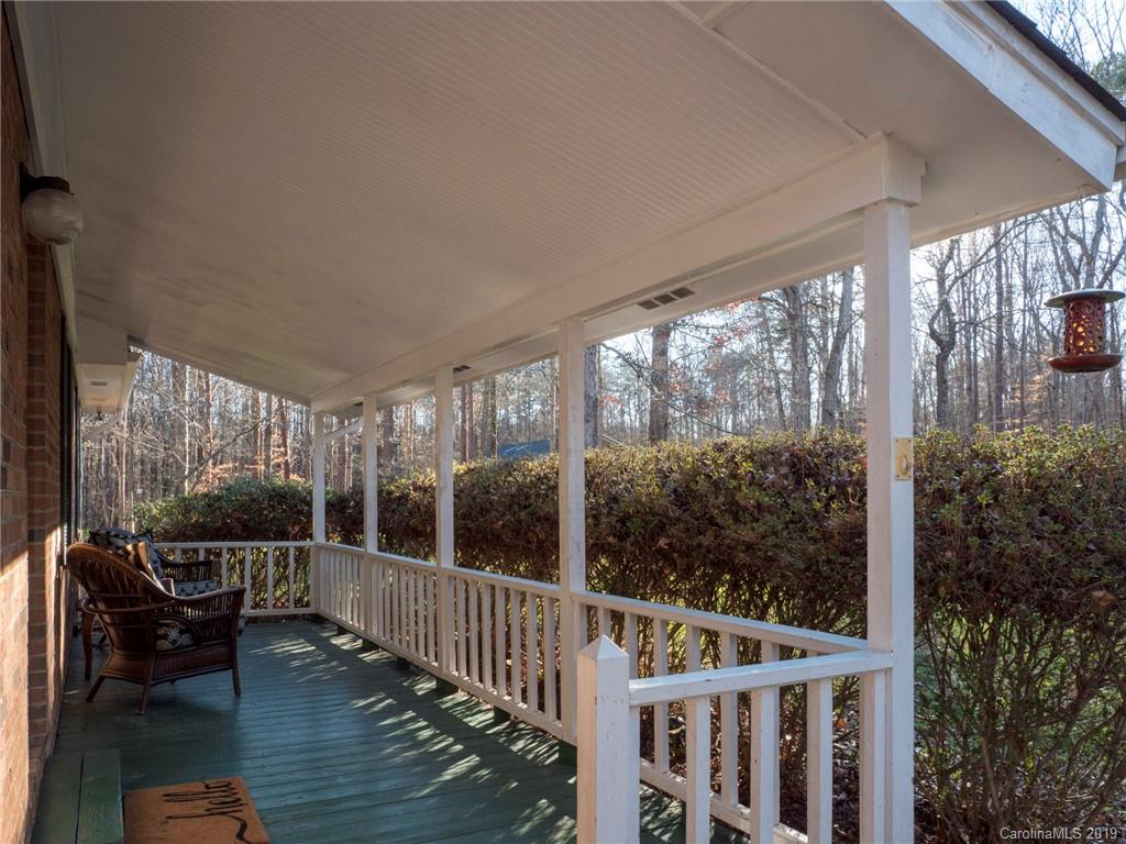 6017 Senconee Road Matthews, NC 28104 - Photo 7 of 28 Gallery Image 7
