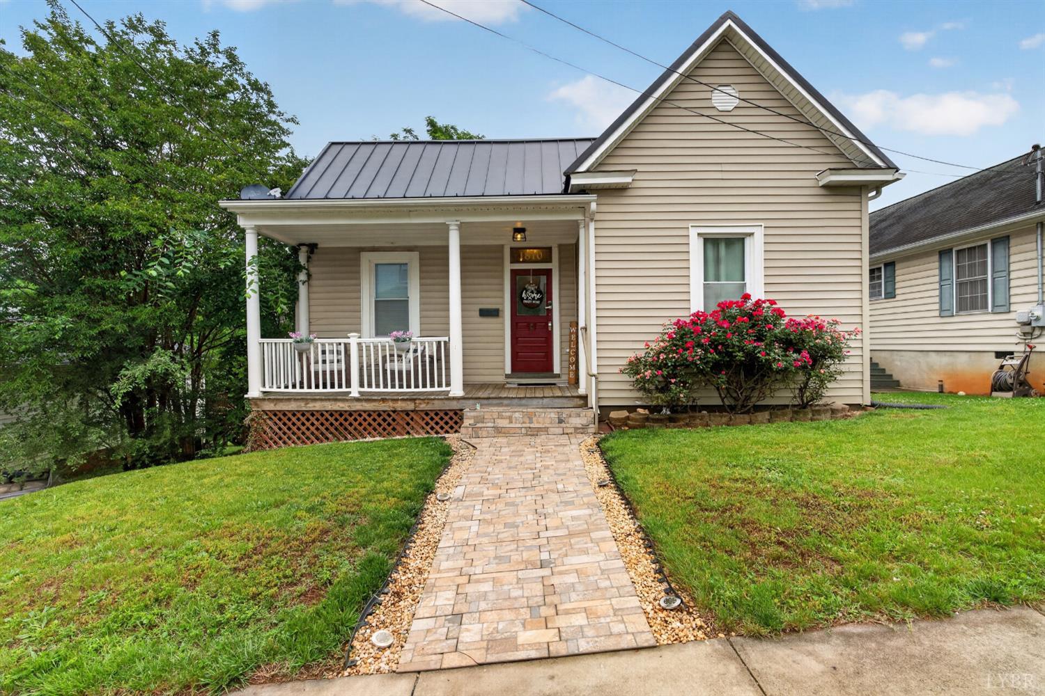 1810 Locust Street Lynchburg, VA 24504 - Photo 1 of 41