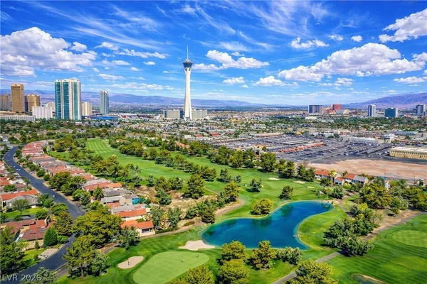 $420,000 | 534 Tam O Shanter, Las Vegas, NV 89109