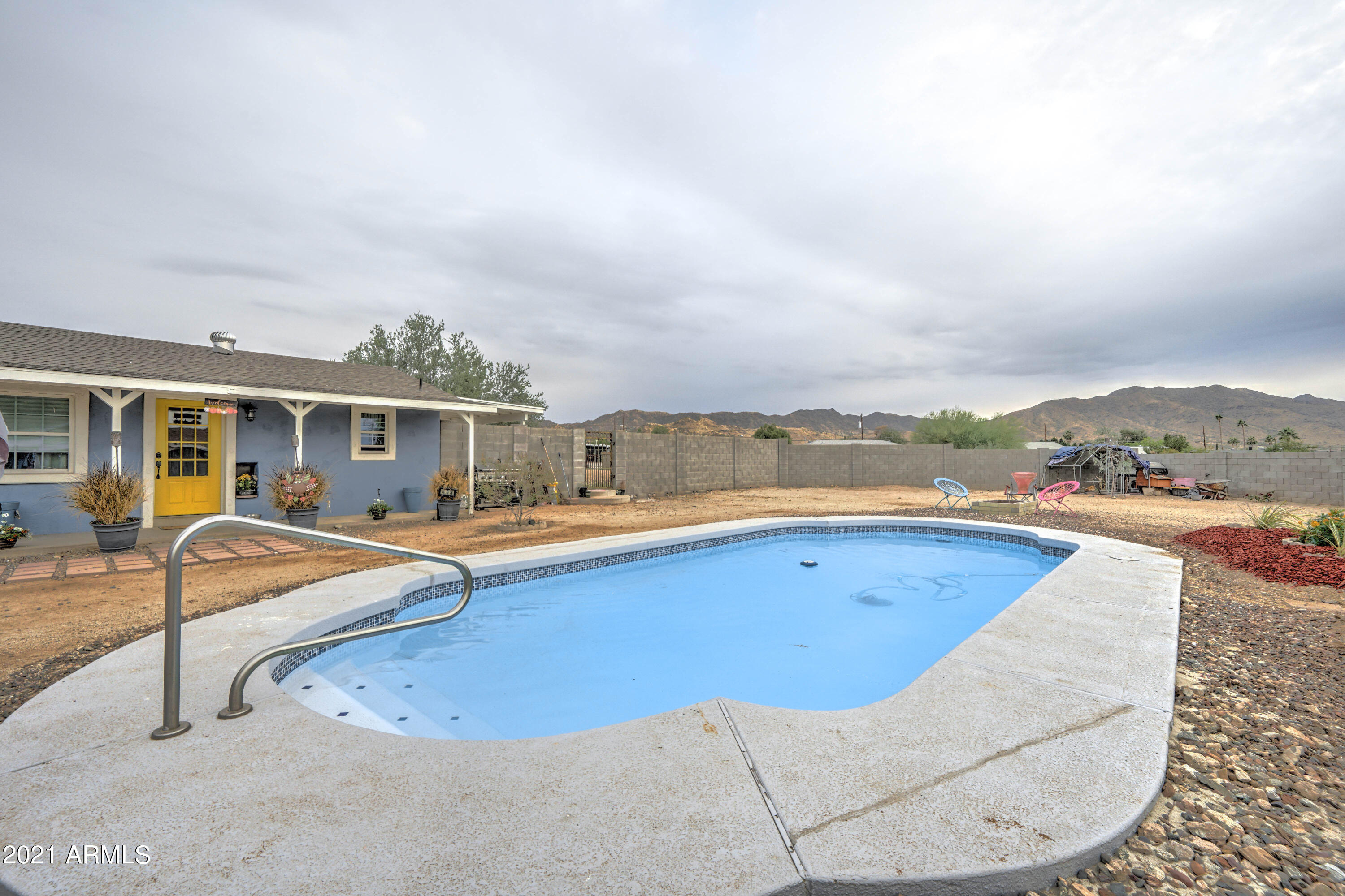 408 West Dobbins Road Phoenix, AZ 85041 - Photo 34 of 39 408 W Dobbins Rd-24