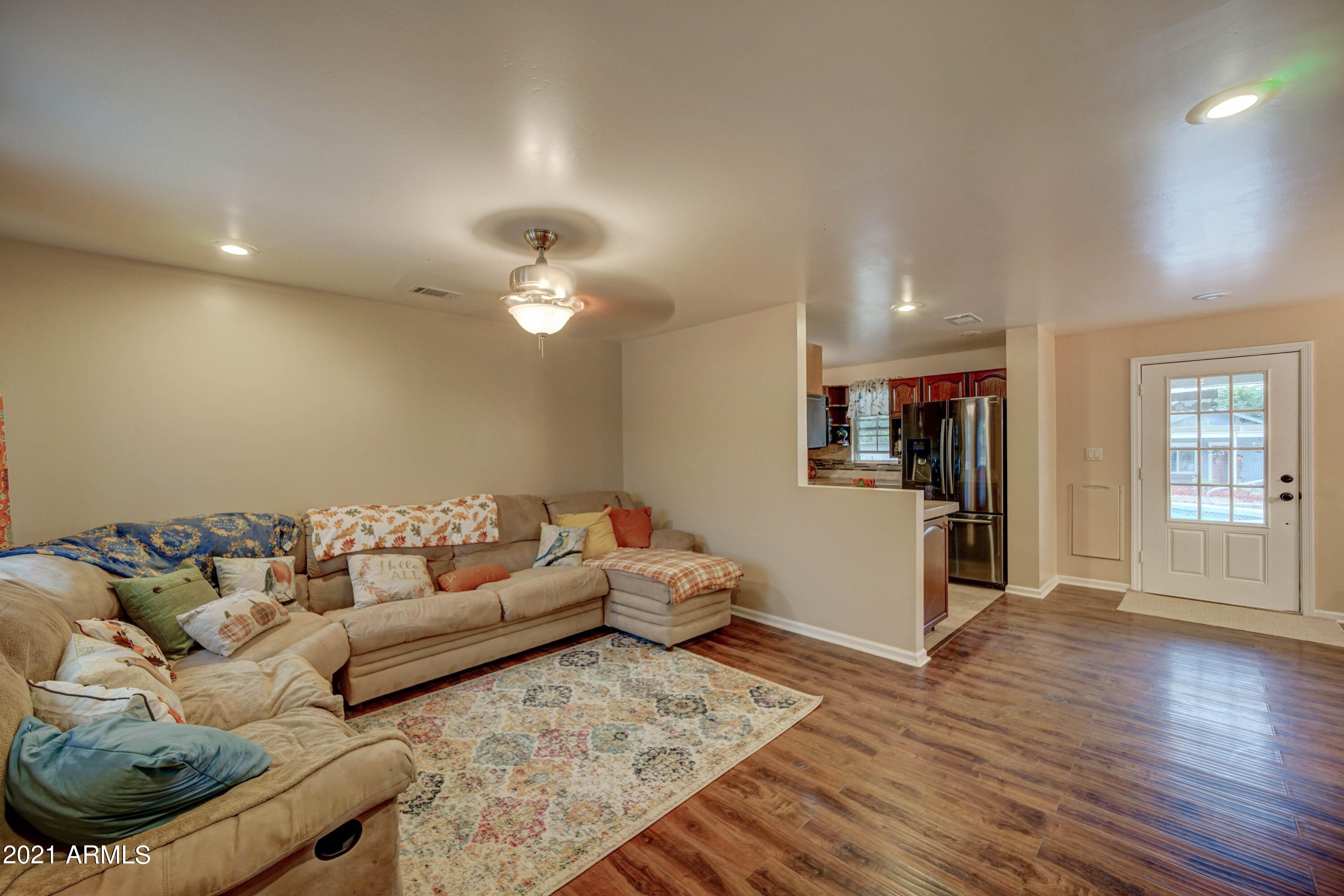 408 West Dobbins Road Phoenix, AZ 85041 - Photo 6 of 39 408 W Dobbins Rd-7