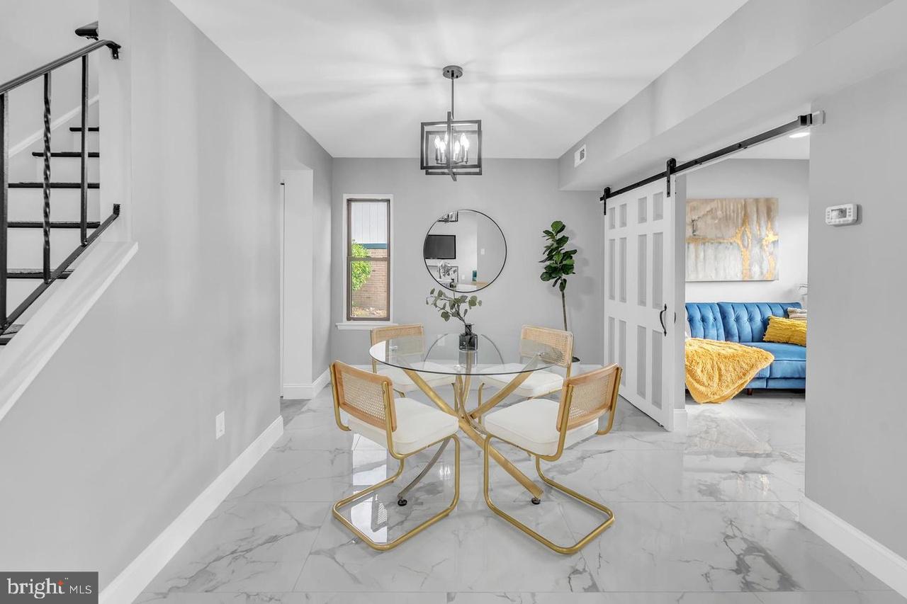 201 Timber Creek Road Lindenwold, NJ 08021 - Photo 31 of 38 a view of a livingroom with furniture