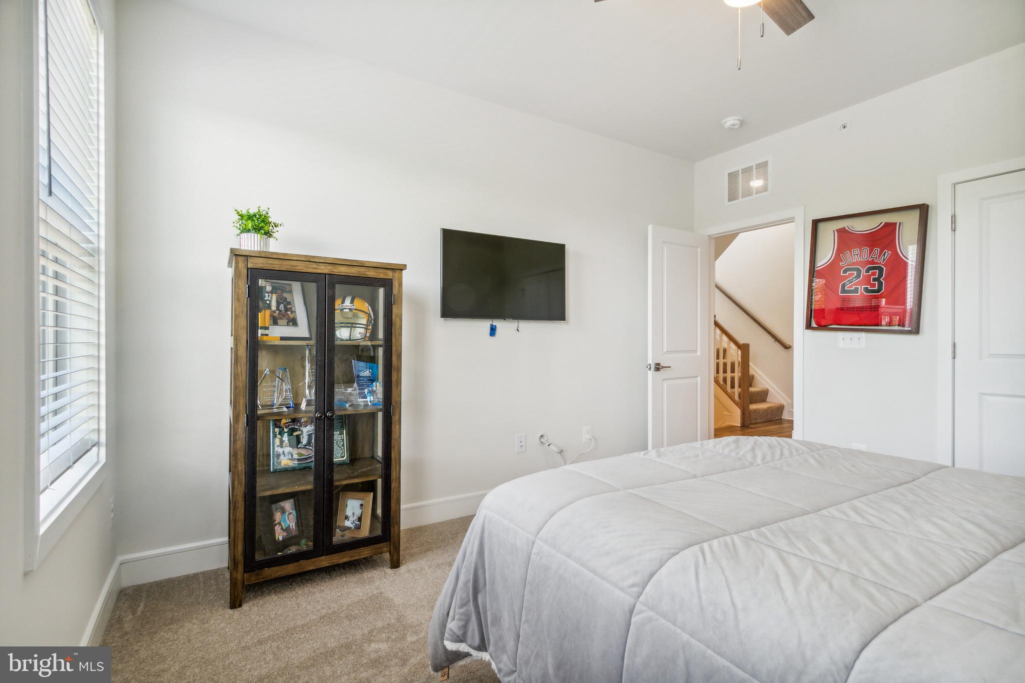 43256 Farringdon Square Ashburn, VA 20148 - Photo 22 of 24