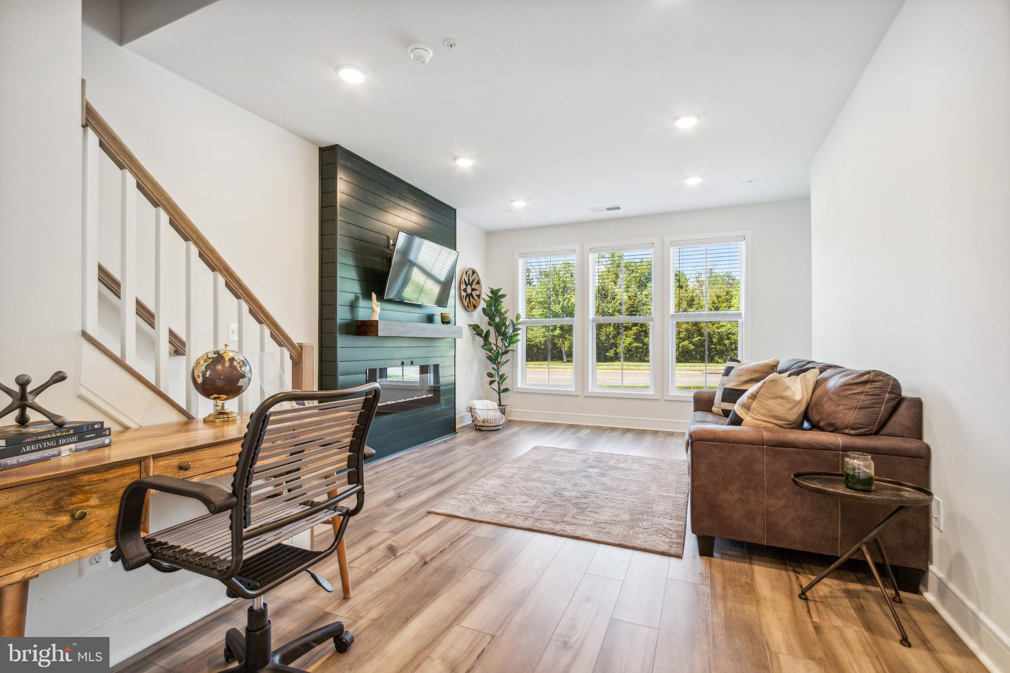 43256 Farringdon Square Ashburn, VA 20148 - Photo 6 of 24