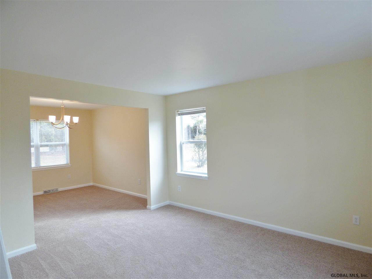 13 Falcon Chase Rensselaer, NY 12144 - Photo 8 of 18 Photo 8