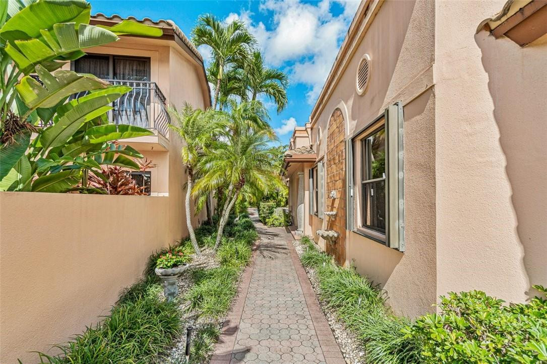 6500 Via Rosa Boca Raton, FL 33433 - Photo 5 of 31 Photo 5