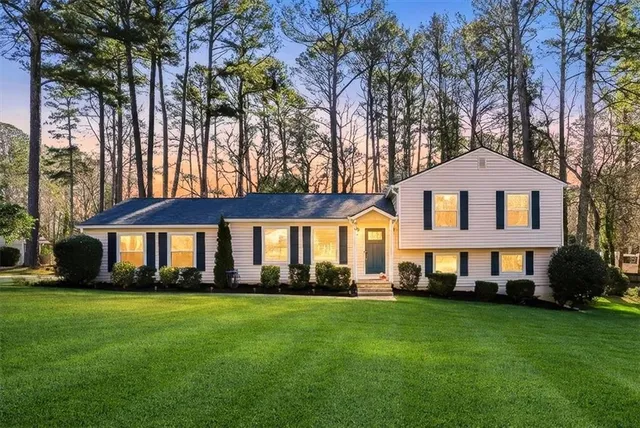 $500,000 | 400 Wall Street, Marietta, GA 30068