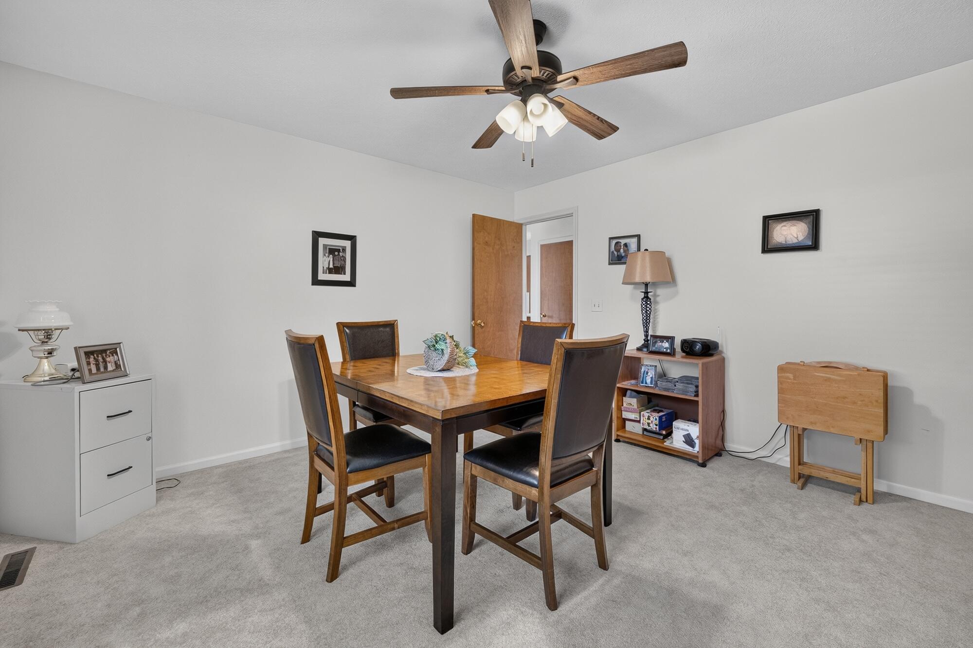 5264 Green Meadow Road Kalamazoo, MI 49009 - Photo 19 of 32 19-WM5264greenmeadow-16