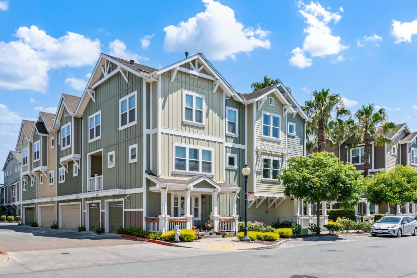 1909 Cambridge Drive Mountain View, CA 94043 - Photo 51 of 73