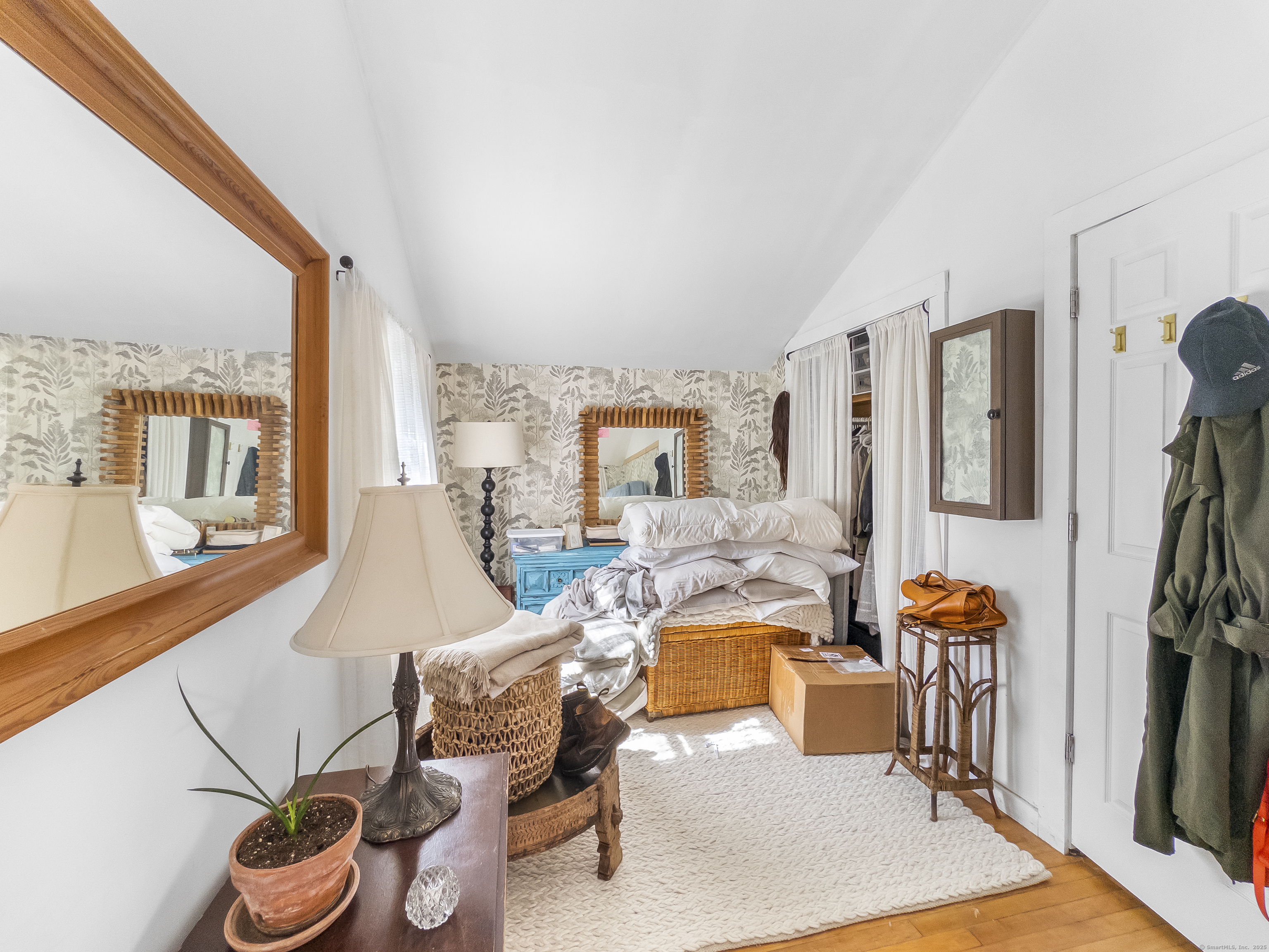 944 Totoket Road North Branford, CT 06472 - Photo 11 of 17