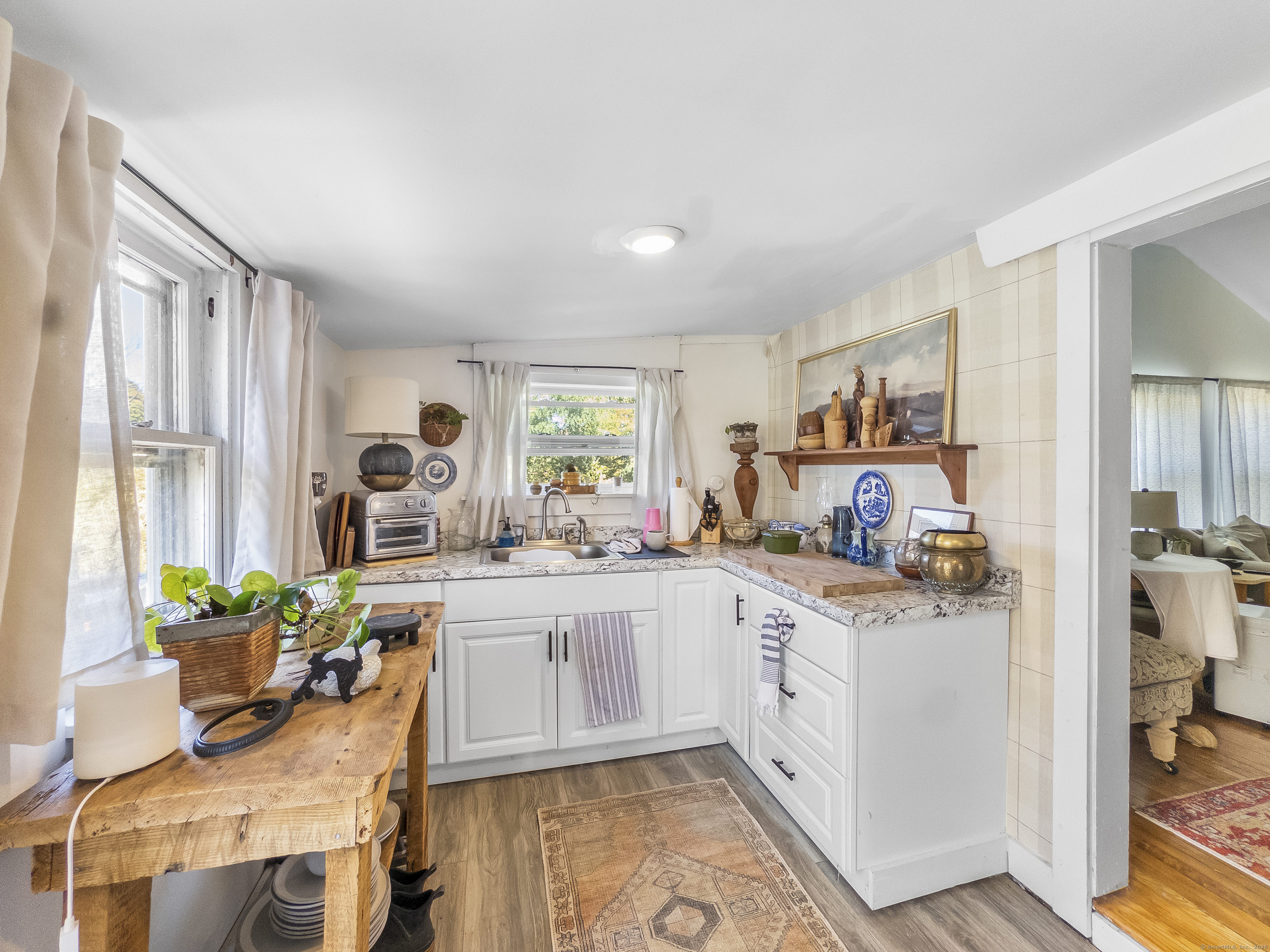 944 Totoket Road North Branford, CT 06472 - Photo 4 of 17