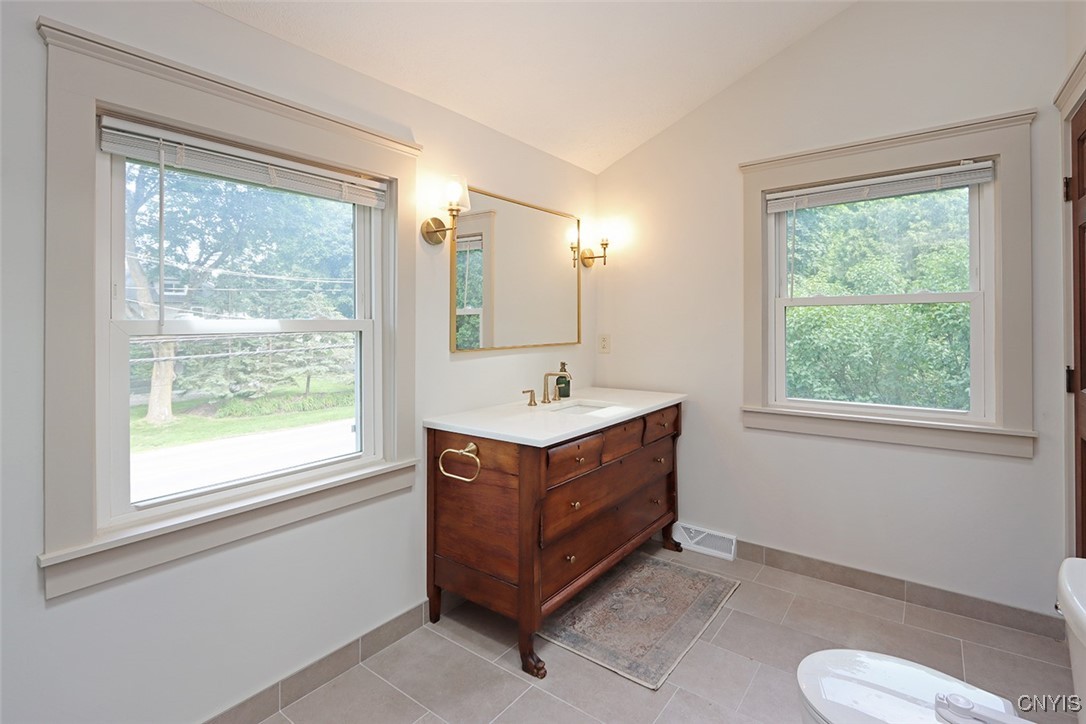 105 Maple Drive De Witt, NY 13066 - Photo 28 of 49