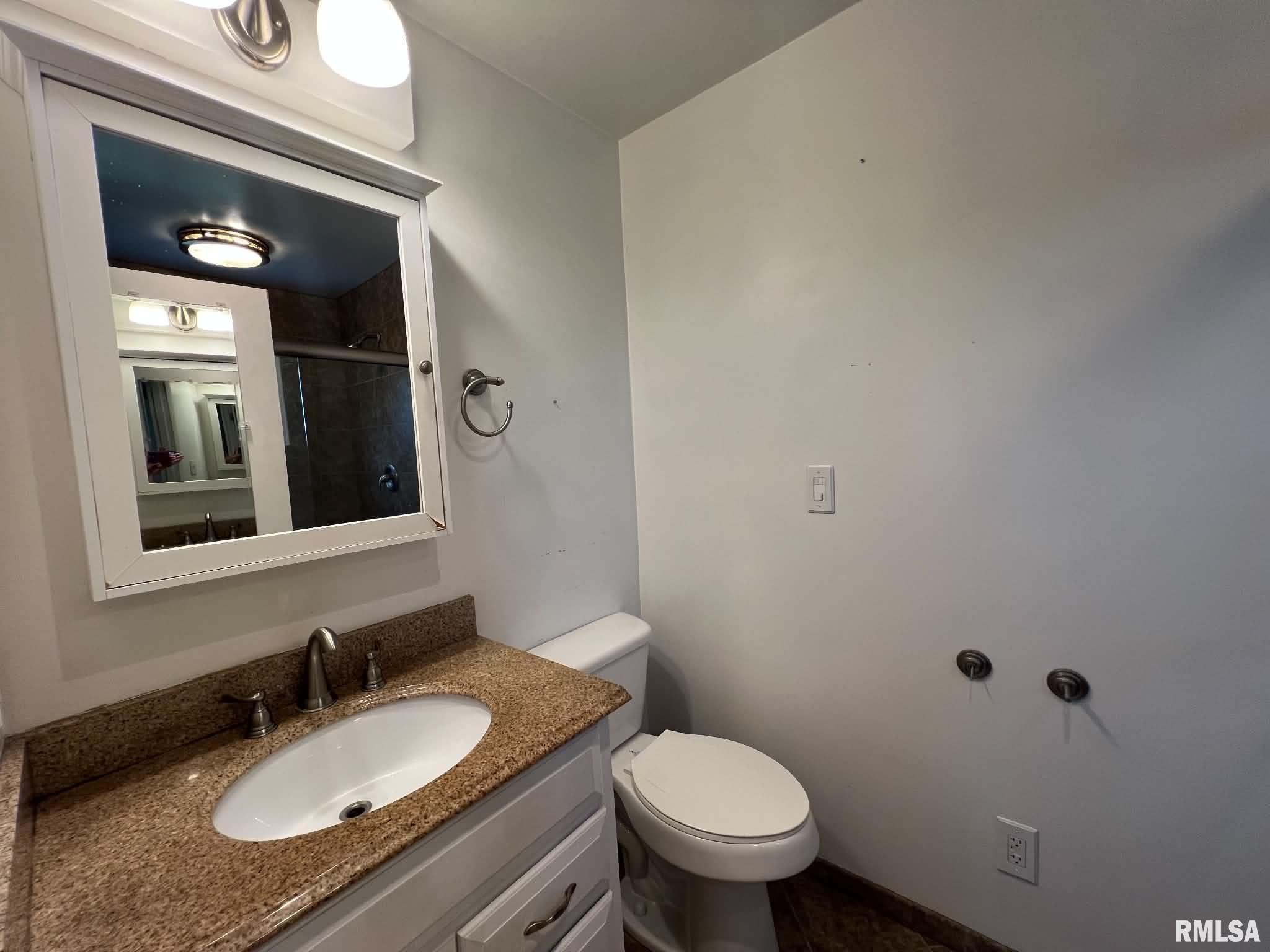 292 Jana Road Macomb, IL 61455 - Photo 12 of 39