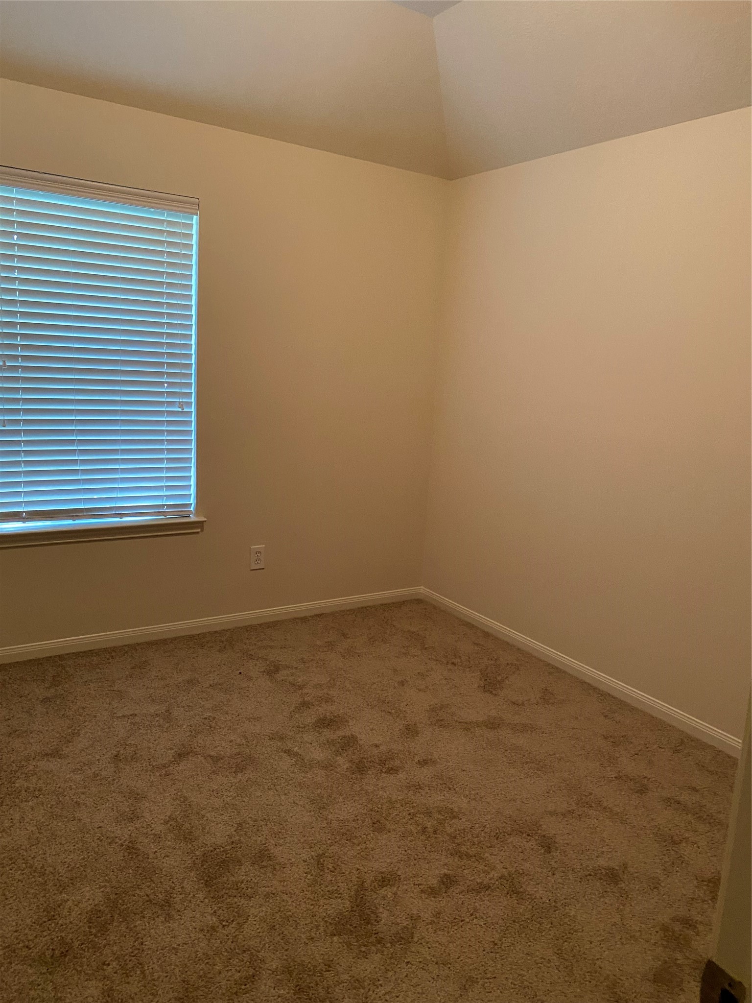 25119 Hazel Ranch Drive Katy, TX 77494 - Photo 14 of 18 Upstairs bedroom