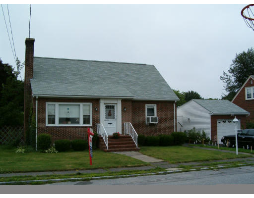 20 Meadowbrook Road Methuen, MA 01844 - Photo 1 of 2 Gallery Image 1