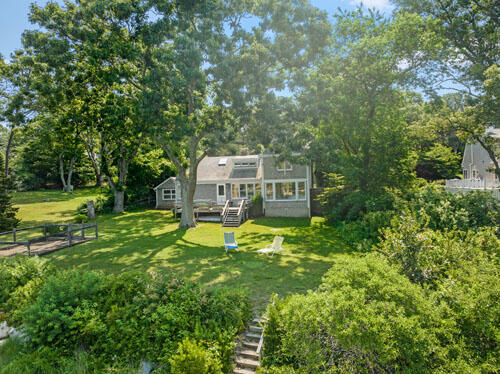 391 Barnes Road Oak Bluffs, MA 02557 - Photo 5 of 22 Craft (23)