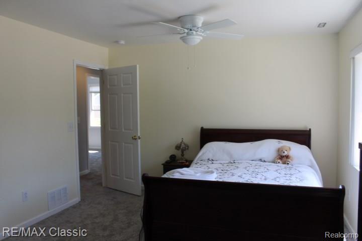 1222 Oxford Road Berkley, MI 48072 - Photo 30 of 41 IMG_1404.JPG