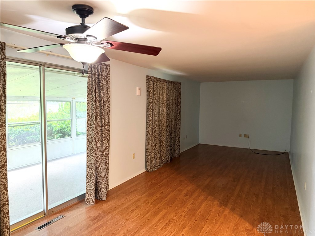 6820 Rushleigh Road Englewood, OH 45322 - Photo 9 of 23