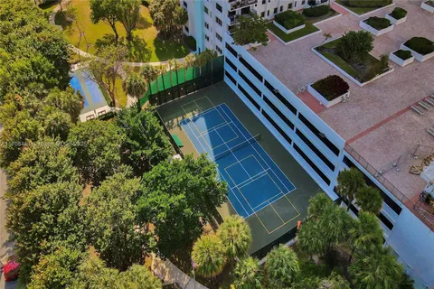 $629,000 | 1201 South Ocean Drive, Unit 1806N, Hollywood, FL 33019