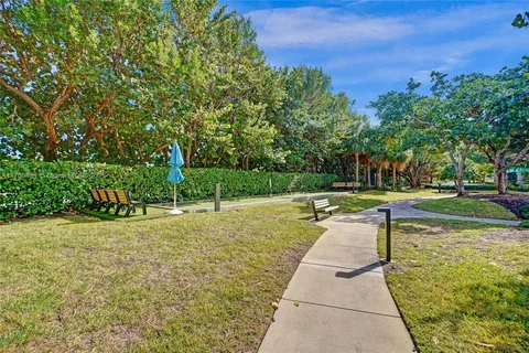 $629,000 | 1201 South Ocean Drive, Unit 1806N, Hollywood, FL 33019