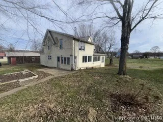 $205,000 | 9015 Brown Street Northwest, Depauw, IN 47115