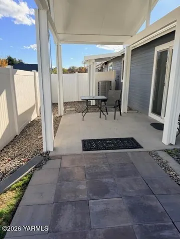 $399,900 | 8207 Westbrook Avenue, Yakima, WA 98908