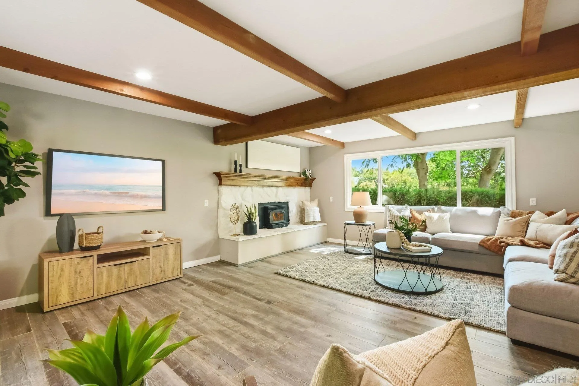 1370 Friends Way Fallbrook, CA 92028 - Photo 4 of 45