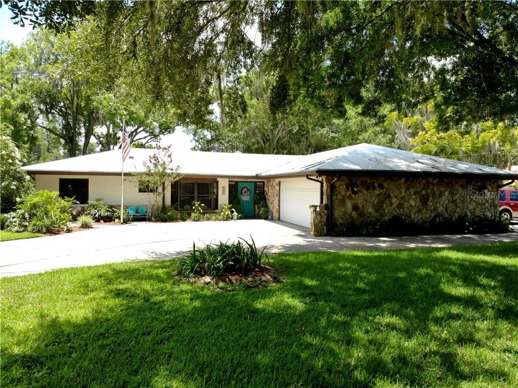 624 Crystal Lake Road Lutz, FL 33548 - Photo 1 of 1 Gallery Image 1