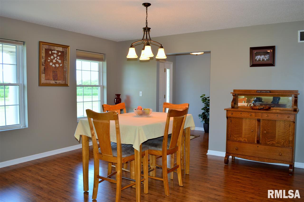 9823 88th Street West Taylor Ridge, IL 61284 - Photo 12 of 24 Gallery Image 12