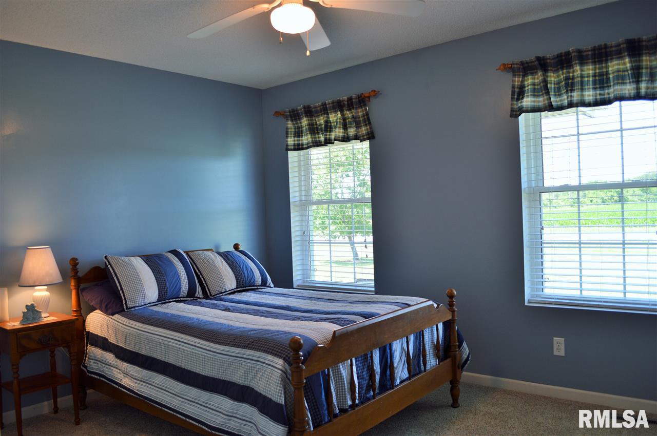 9823 88th Street West Taylor Ridge, IL 61284 - Photo 13 of 24 Gallery Image 13