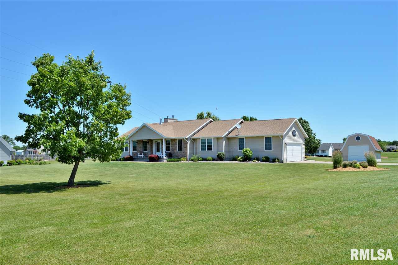 9823 88th Street West Taylor Ridge, IL 61284 - Photo 3 of 24 Gallery Image 3