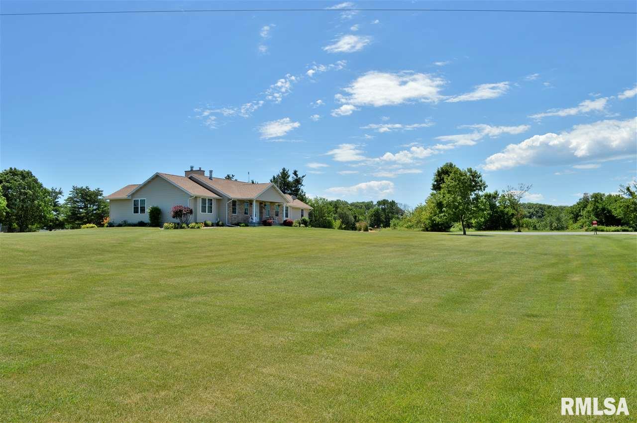 9823 88th Street West Taylor Ridge, IL 61284 - Photo 4 of 24 Gallery Image 4